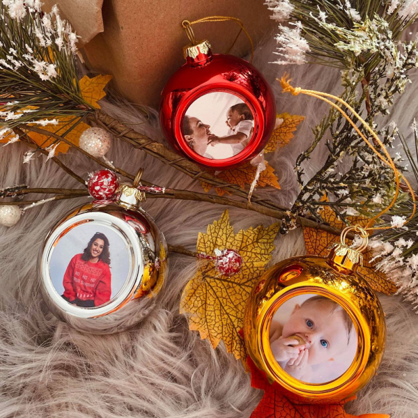 Gold Christmas Bauble personalised with a photo Gold Christmas Bauble personalised with a photo
