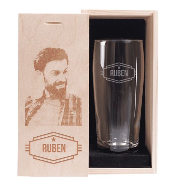 Personalised beer glass with name and photo box Personalised beer glass with name and photo box