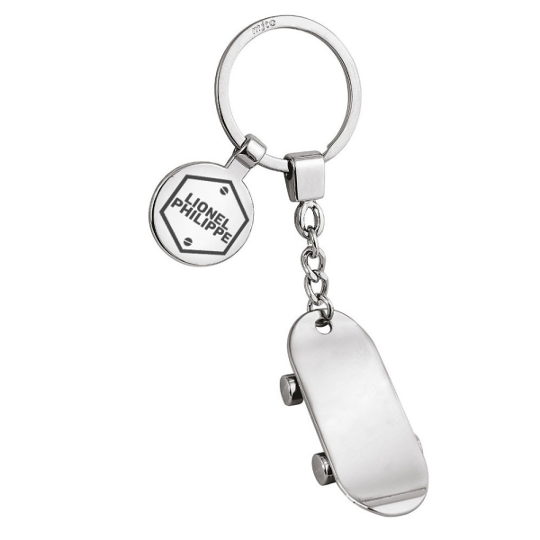 Personalised keyring with skateboard Personalised keyring with skateboard