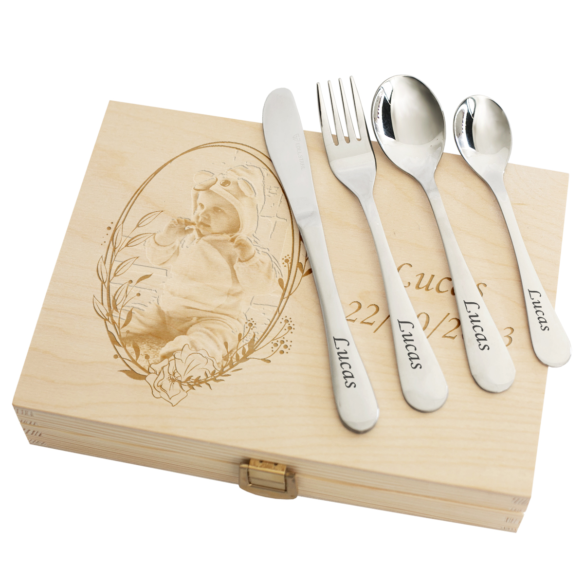 Children's cutlery and its box engraved with a photo Children's cutlery and its box engraved with a photo
