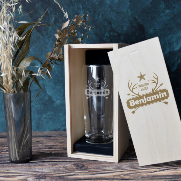 Beer glass with engraved name