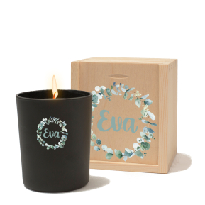 Candle personalised in color with flower wreath Candle personalised in color with flower wreath