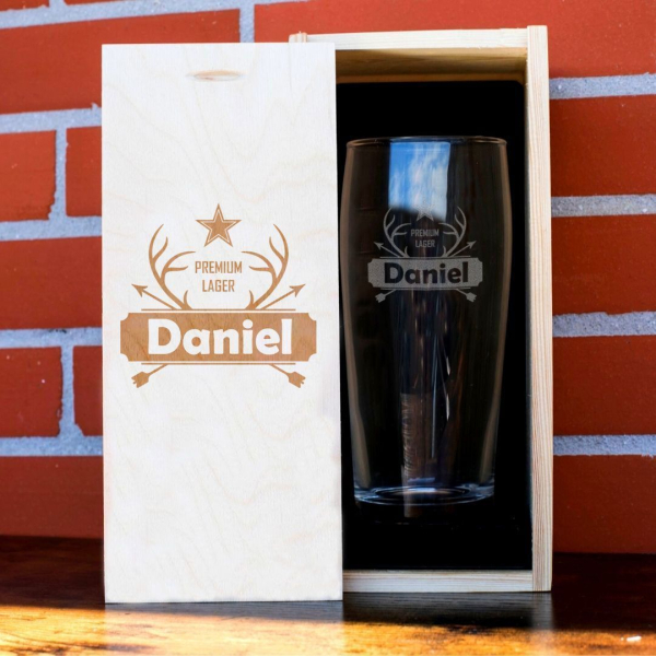 Beer glass with engraved name