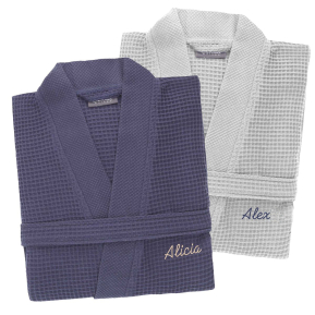 Cotton waffle bathrobe with embroidered name Cotton waffle bathrobe with embroidered name
