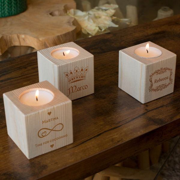 Cube candle holder in engraved wood dove baptism