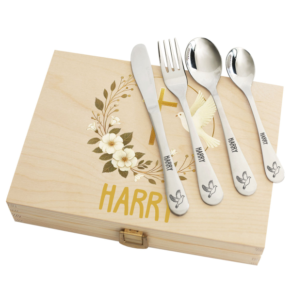 Baptism box and its personalized cutlery
