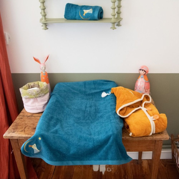 Personalized children's towel 70 x 140 cm  Blue Raccoon