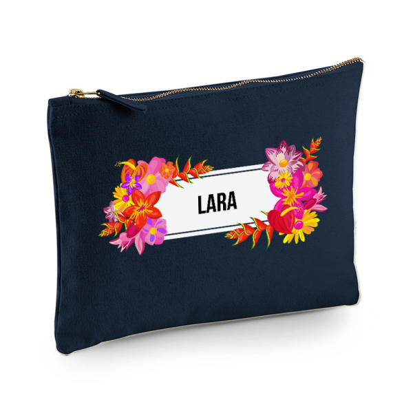 Printed pouch with name and Fidji design