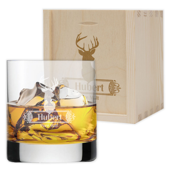 Engraved whisky glass with stag