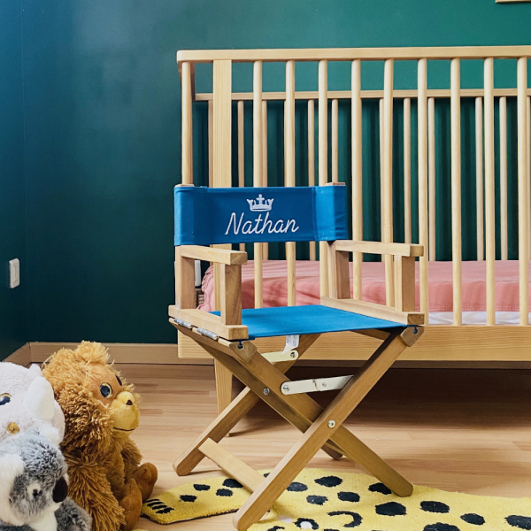 Embroidered Babystar armchair (1�5 years)